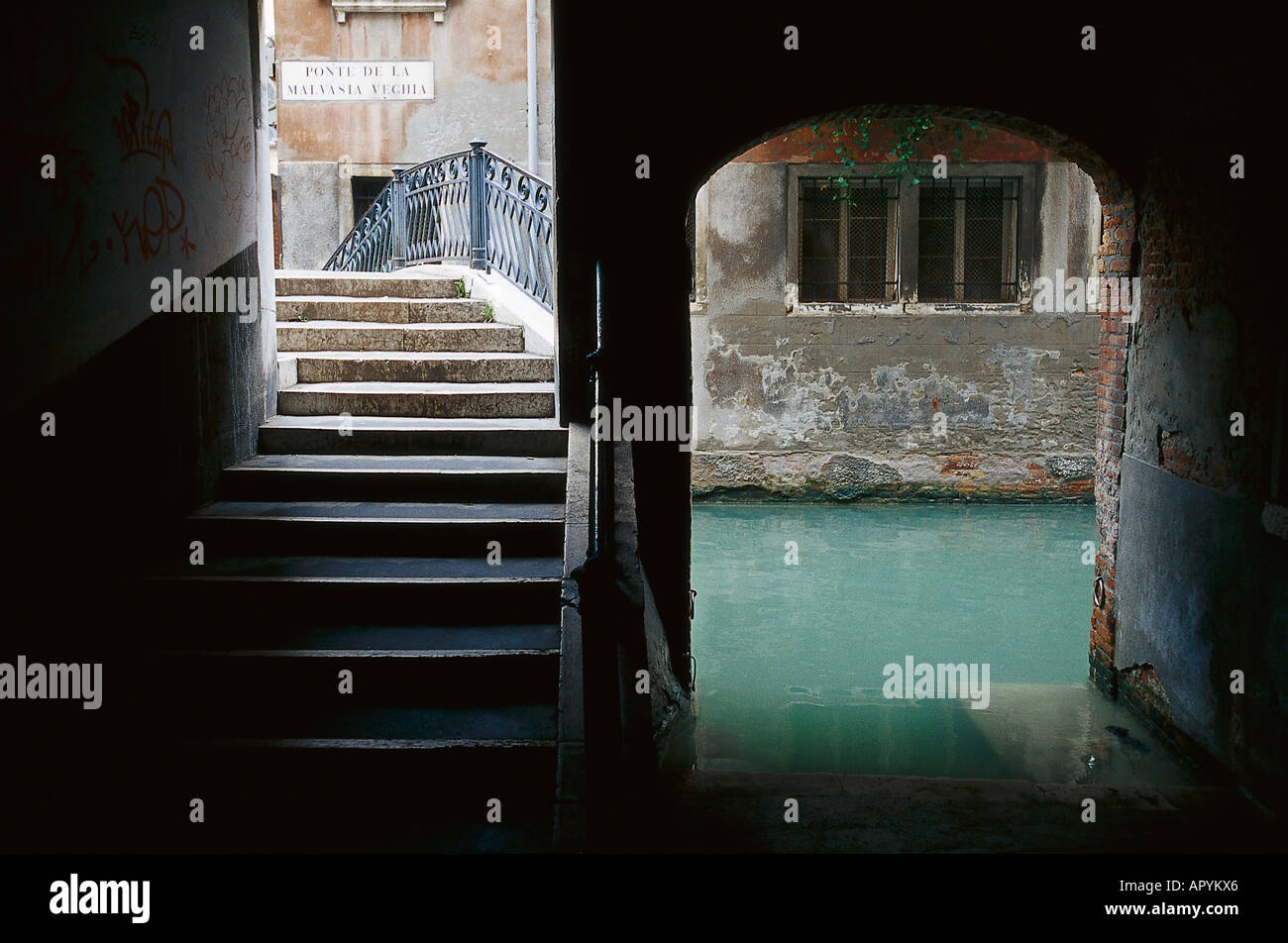 Venice old town hi-res stock photography and images - Alamy