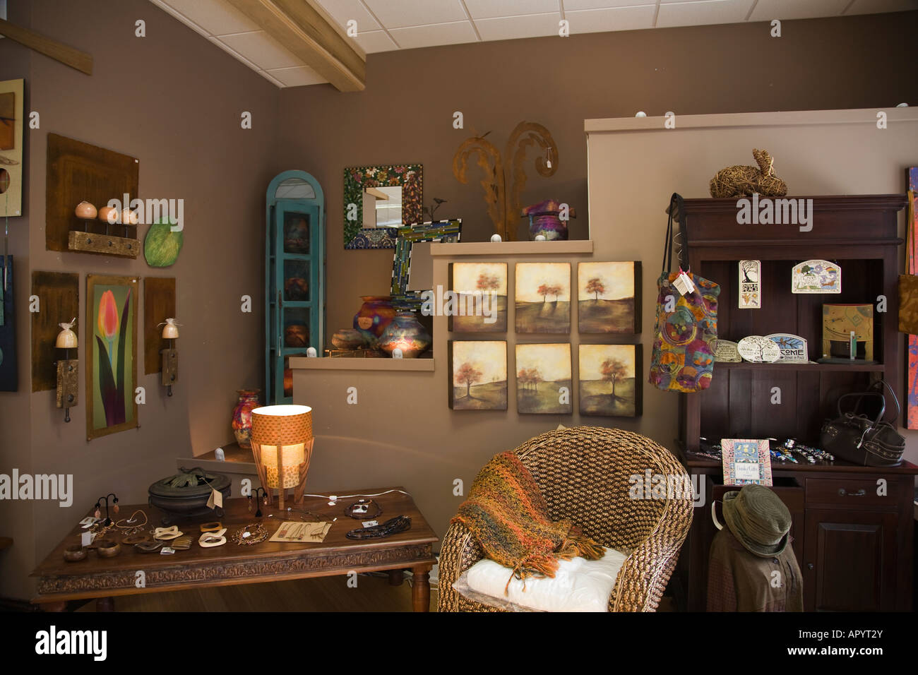 Downtown retail hires stock photography and images Alamy