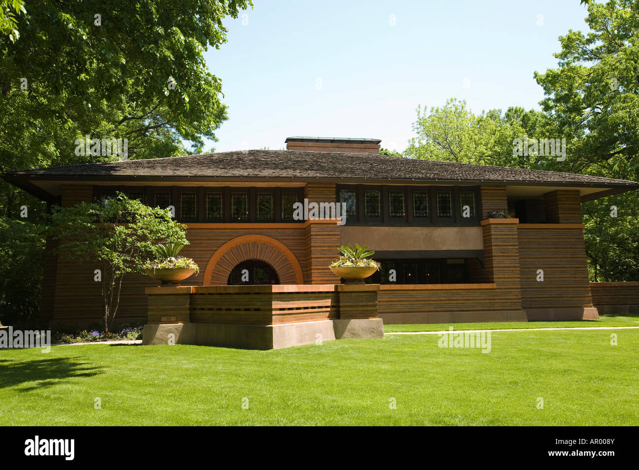 ILLINOIS Oak Park Arthur Heurtley home designed by Frank Lloyd Wright prairie school of architecture exterior Stock Photo
