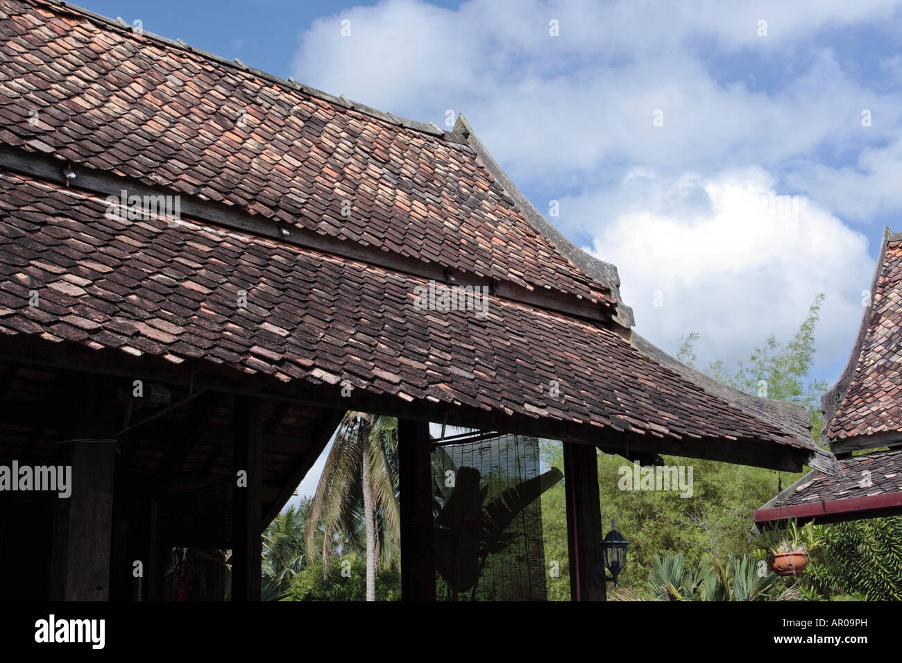 Roof traditional wooden malay house hires stock photography and images
