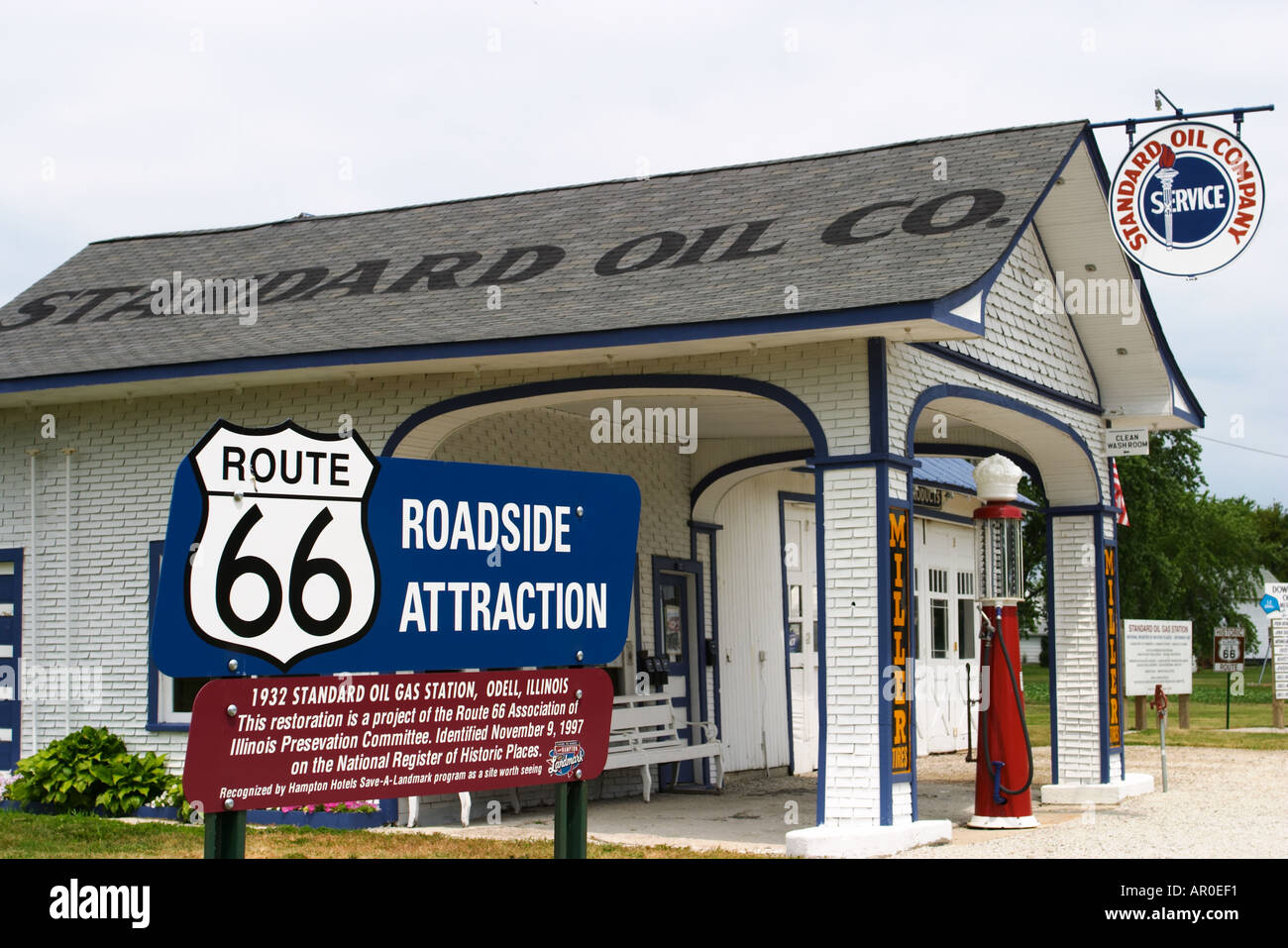 ILLINOIS Odell Restored 1932 Standard oil gas station along Route 66