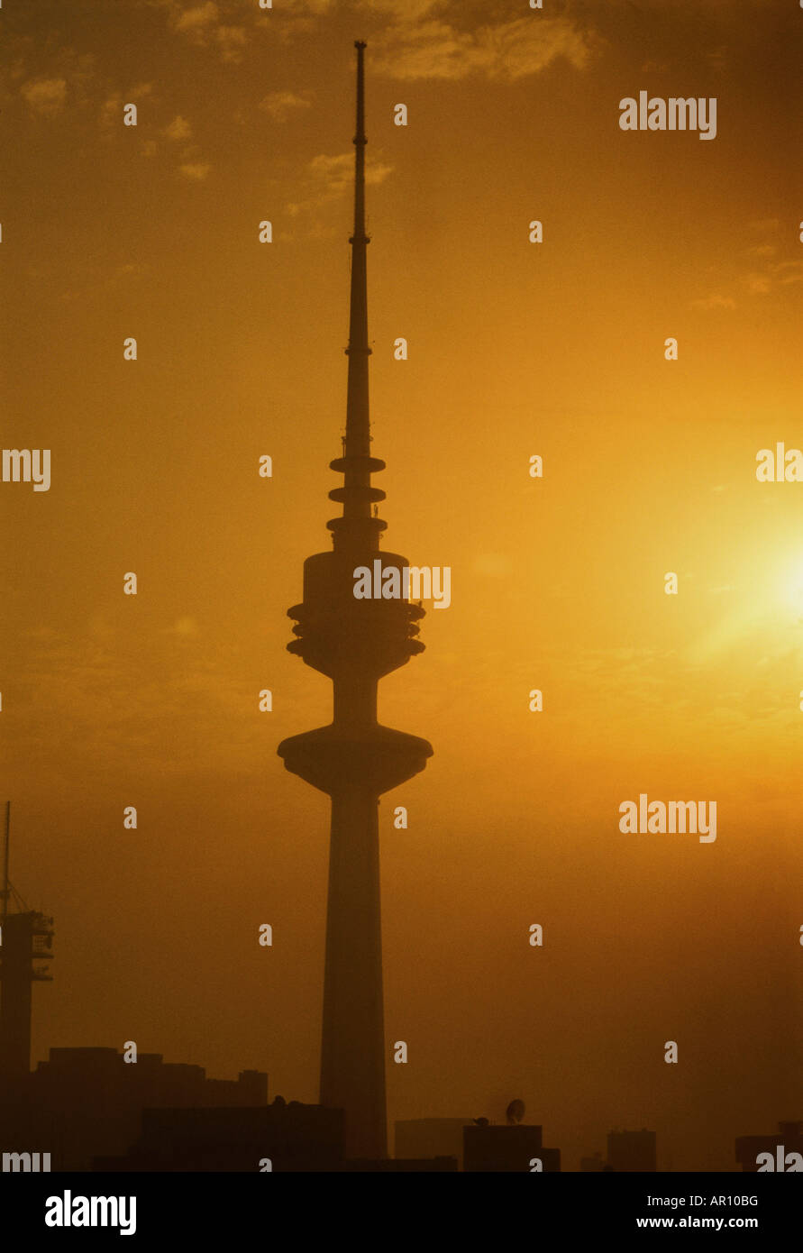 Kuwait city & the Liberation tower Stock Photo Alamy