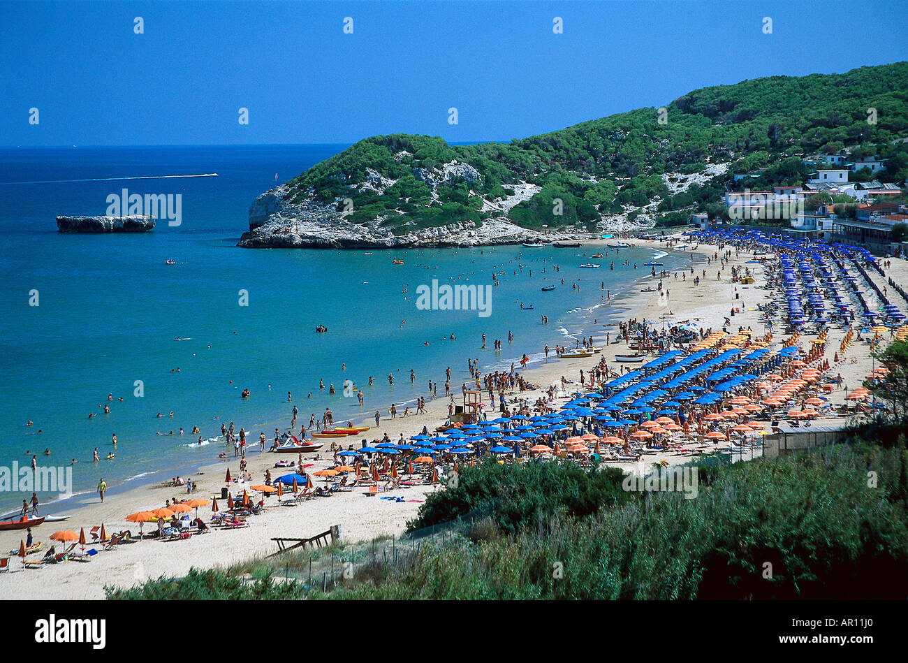 View on beach Baja di Manaccora, Baja di Manaccora, Gargano Apulia, Italy Stock Photo