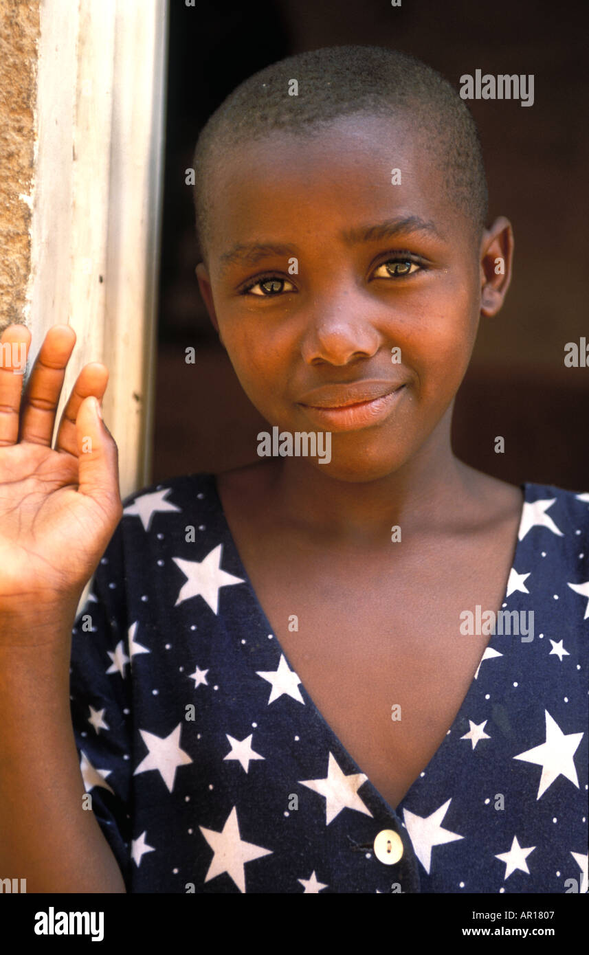 Rwanda genocide orphan Sophia age 14 is mother to her younger siblings  Stock Photo