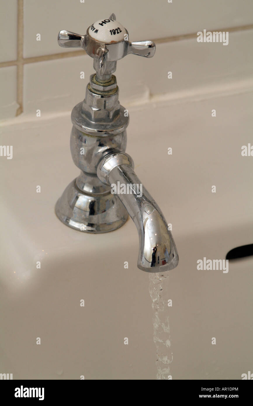 Hot water tap hires stock photography and images Alamy