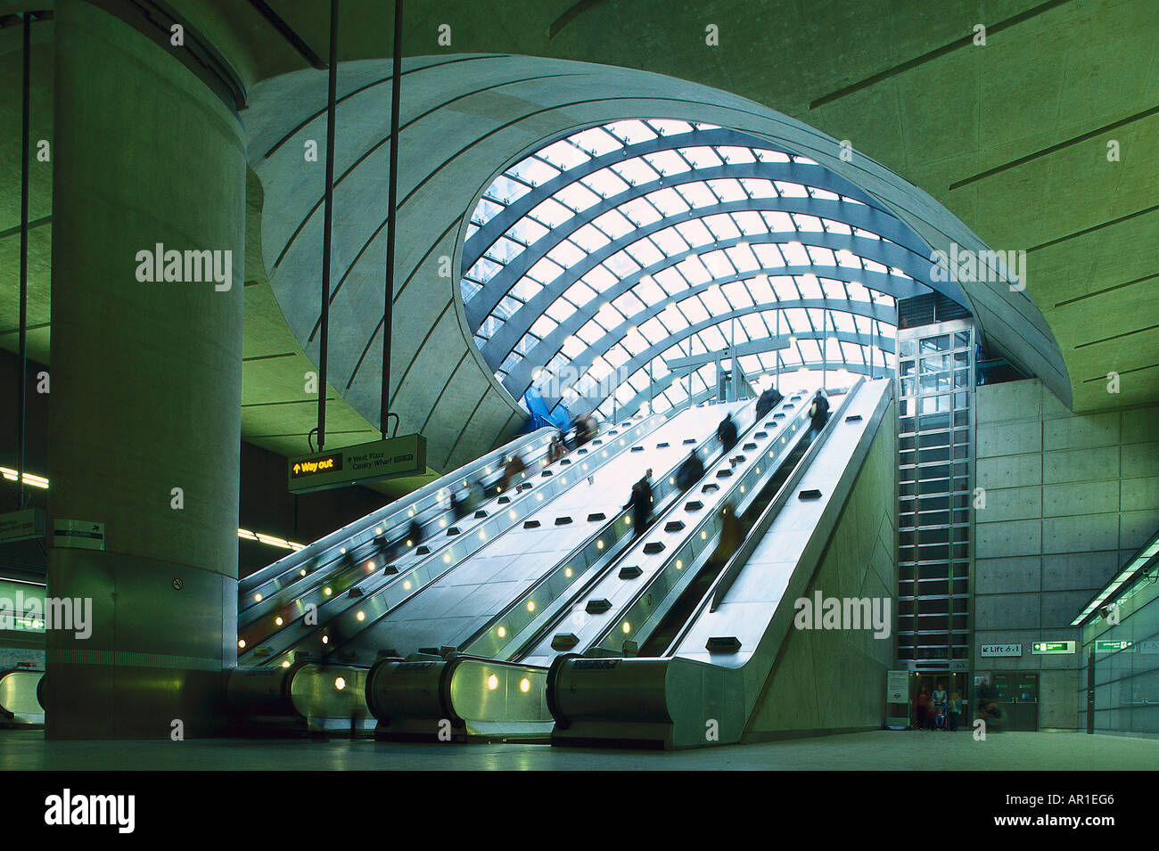 Canary Wharf tube station, London, Great Britain Stock Photo - Alamy