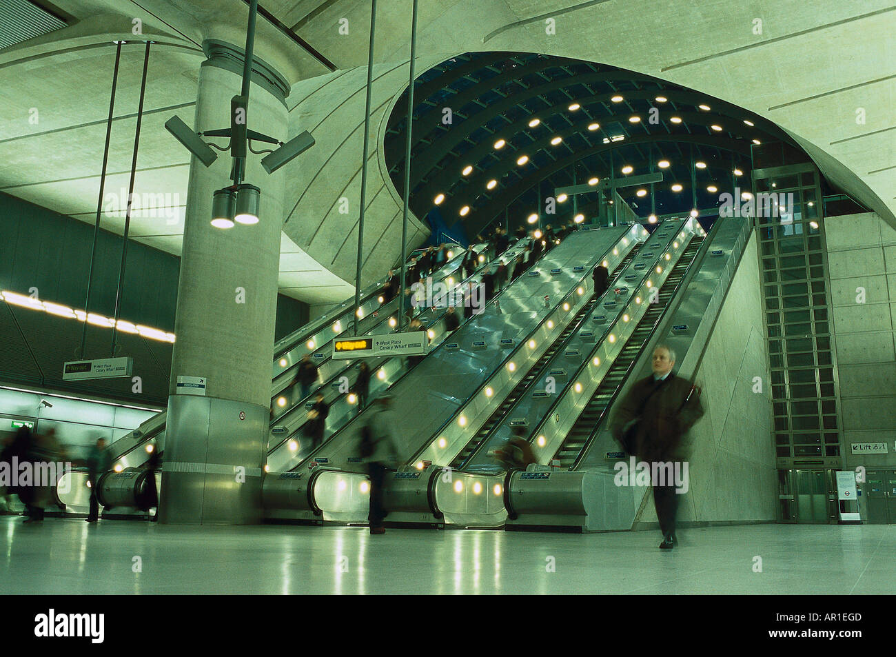 Canary Wharf tube station, London, Great Britain Stock Photo Alamy