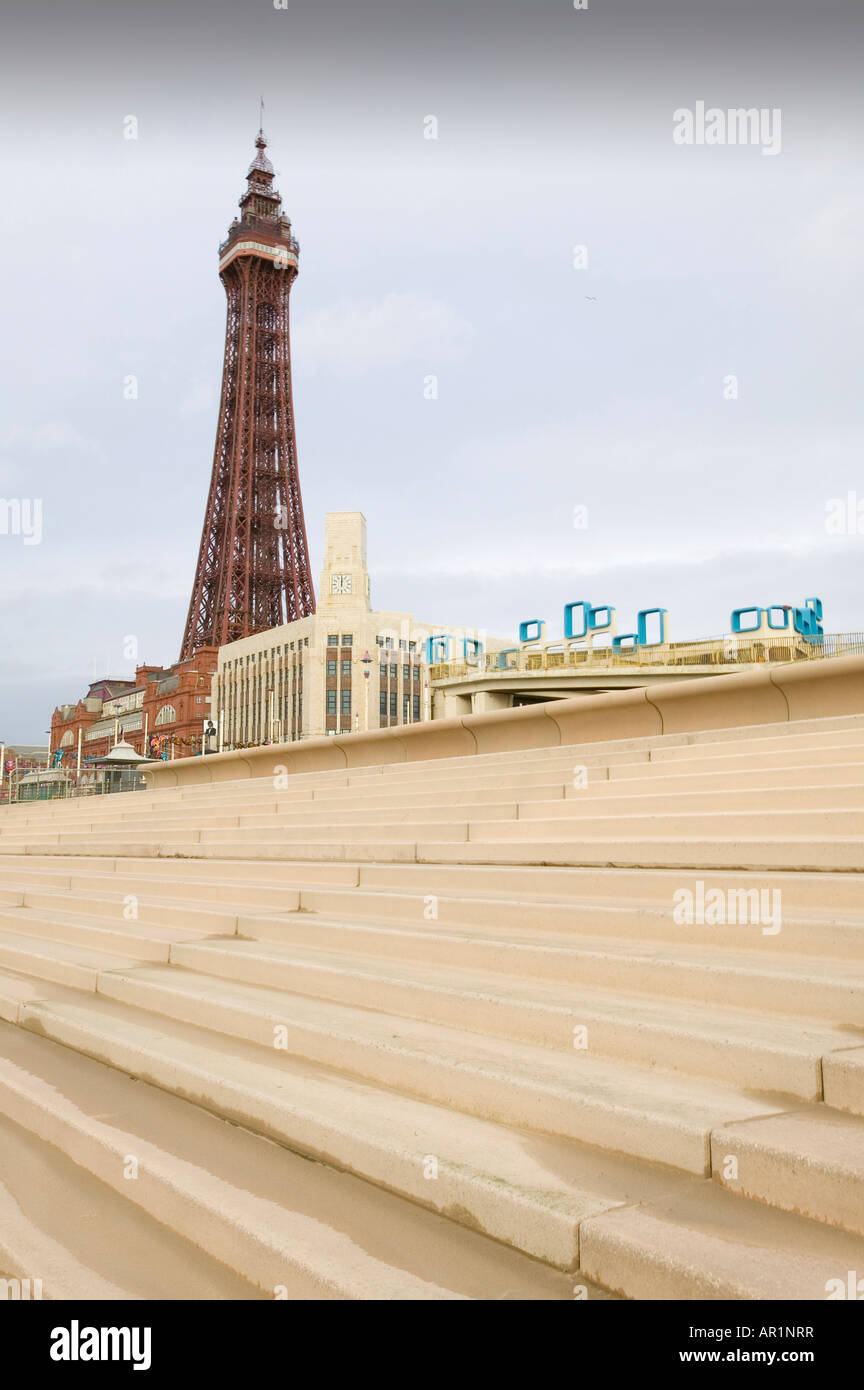 Building new sea wall flood defences in Blackpool to protect the town from climate change induced sea level rise Stock Photo