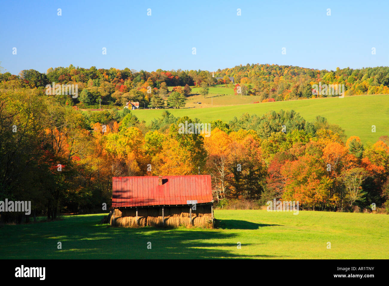 Farm in Pipers Gap, Blue Ridge Parkway, Virginia, USA Stock Photo Alamy