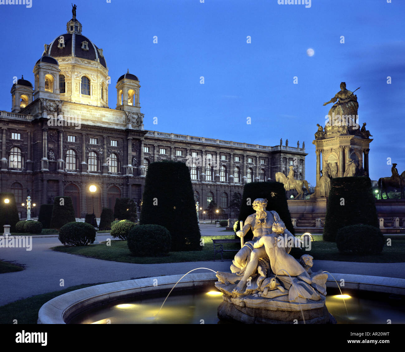 AT - VIENNA: Maria Theresia Park and Museum of Natural History by night Stock Photo
