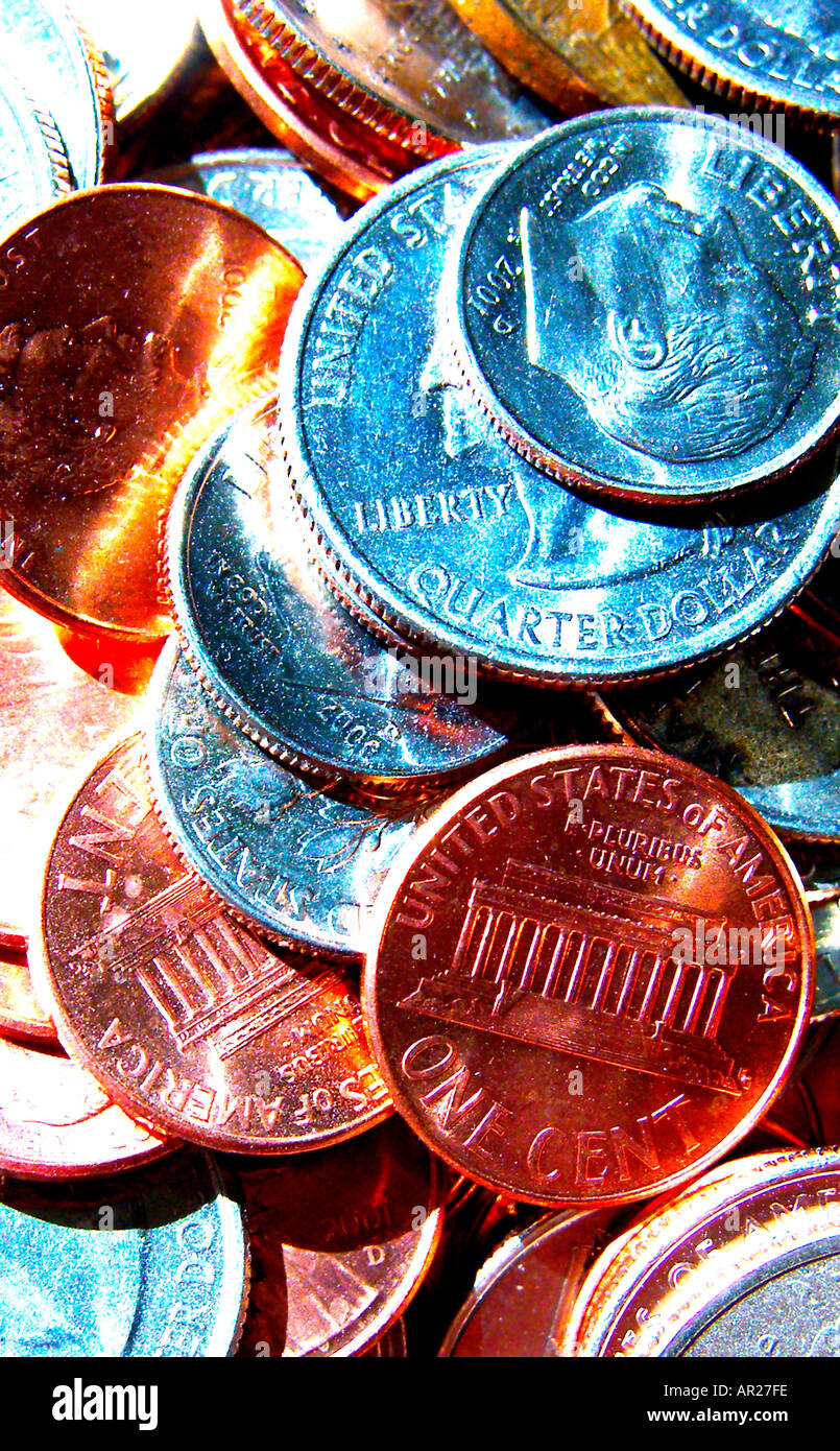 Pile us currency notes coins hi-res stock photography and images - Alamy