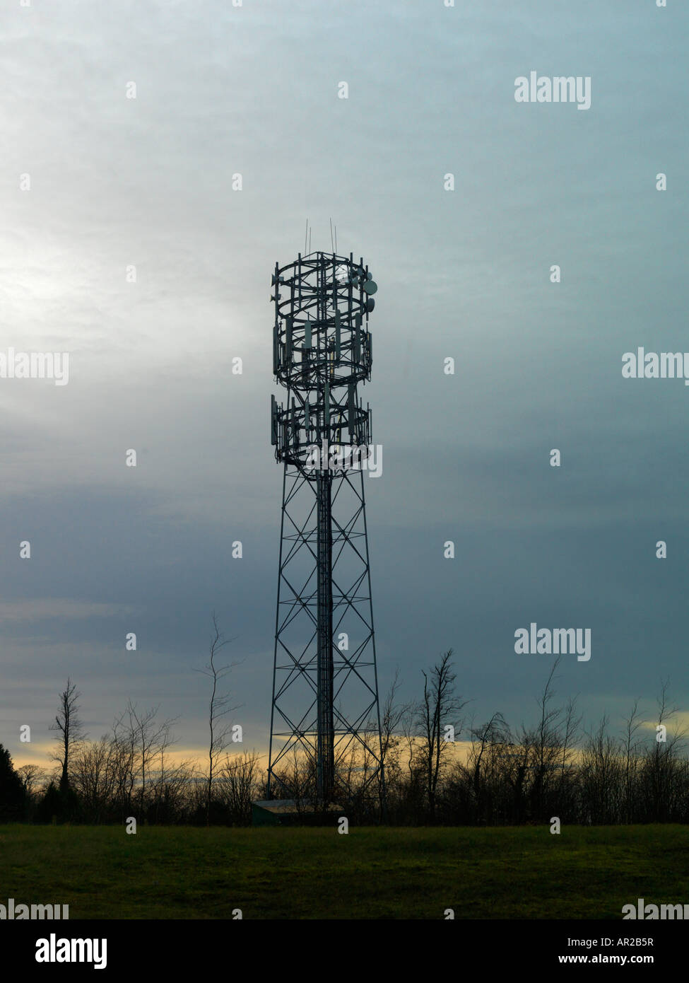 Microwave Tower Epsom Downs Surrey Stock Photo Alamy