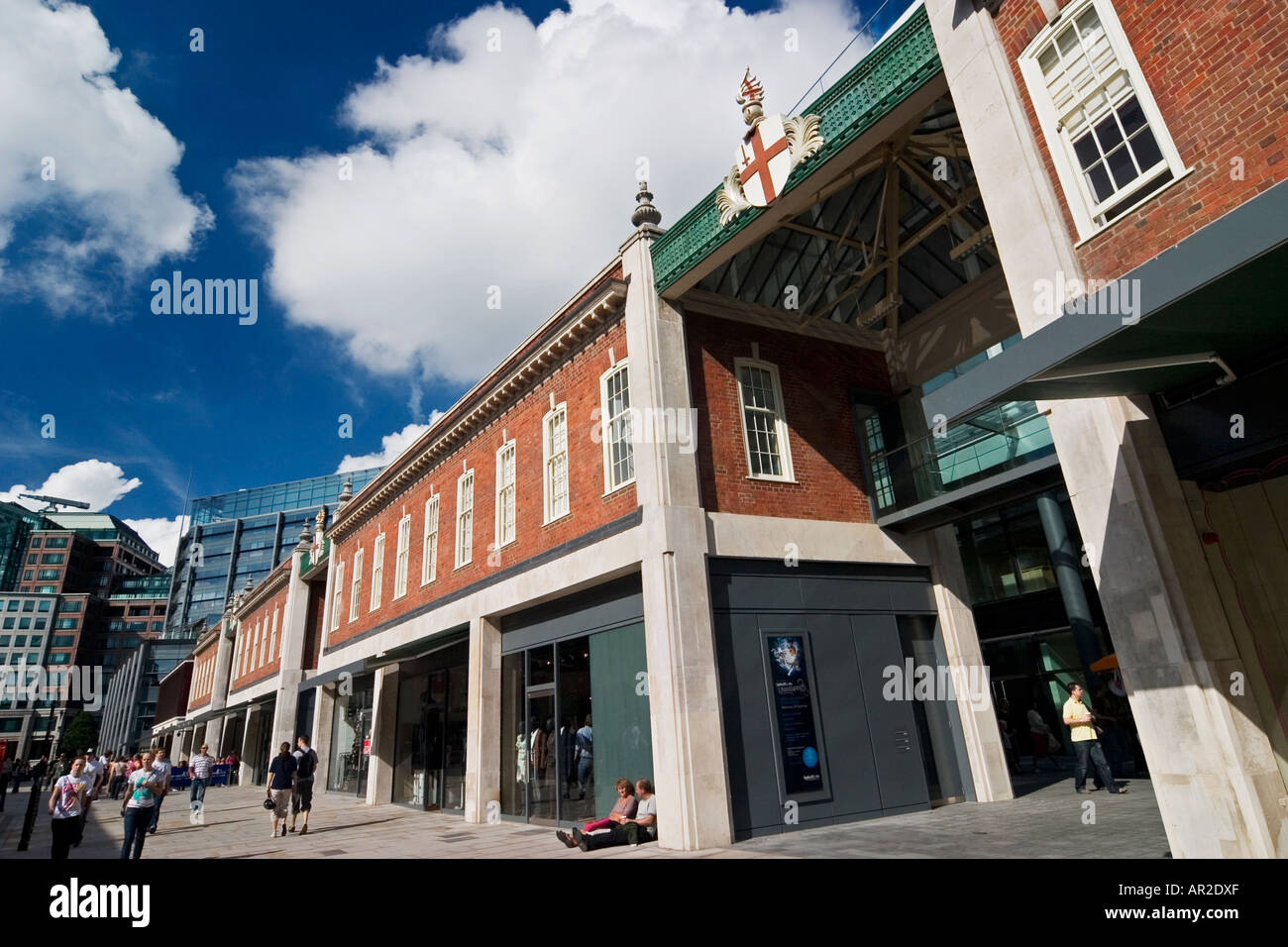 Old spitalfields market historical hires stock photography and images