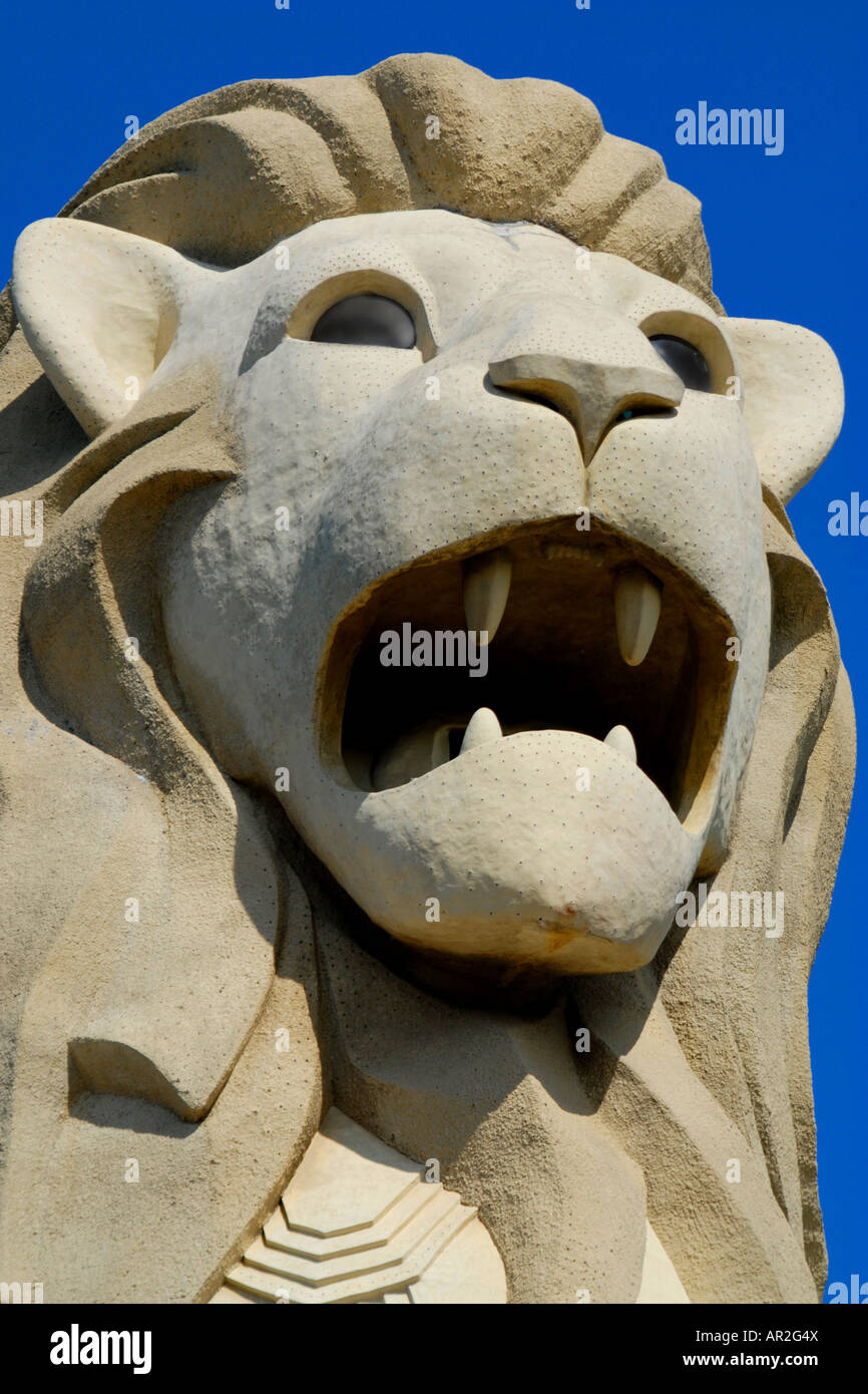 lion statue Sentosa Merlion, Singapore, Sentosa Island Stock Photo Alamy