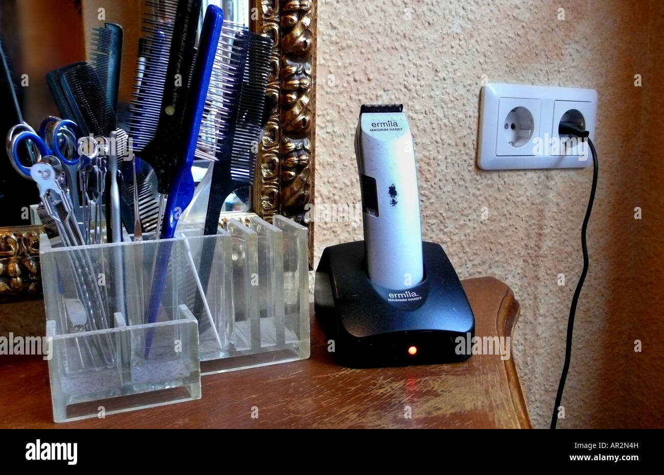 Plug in electrical power points hires stock photography and images Alamy