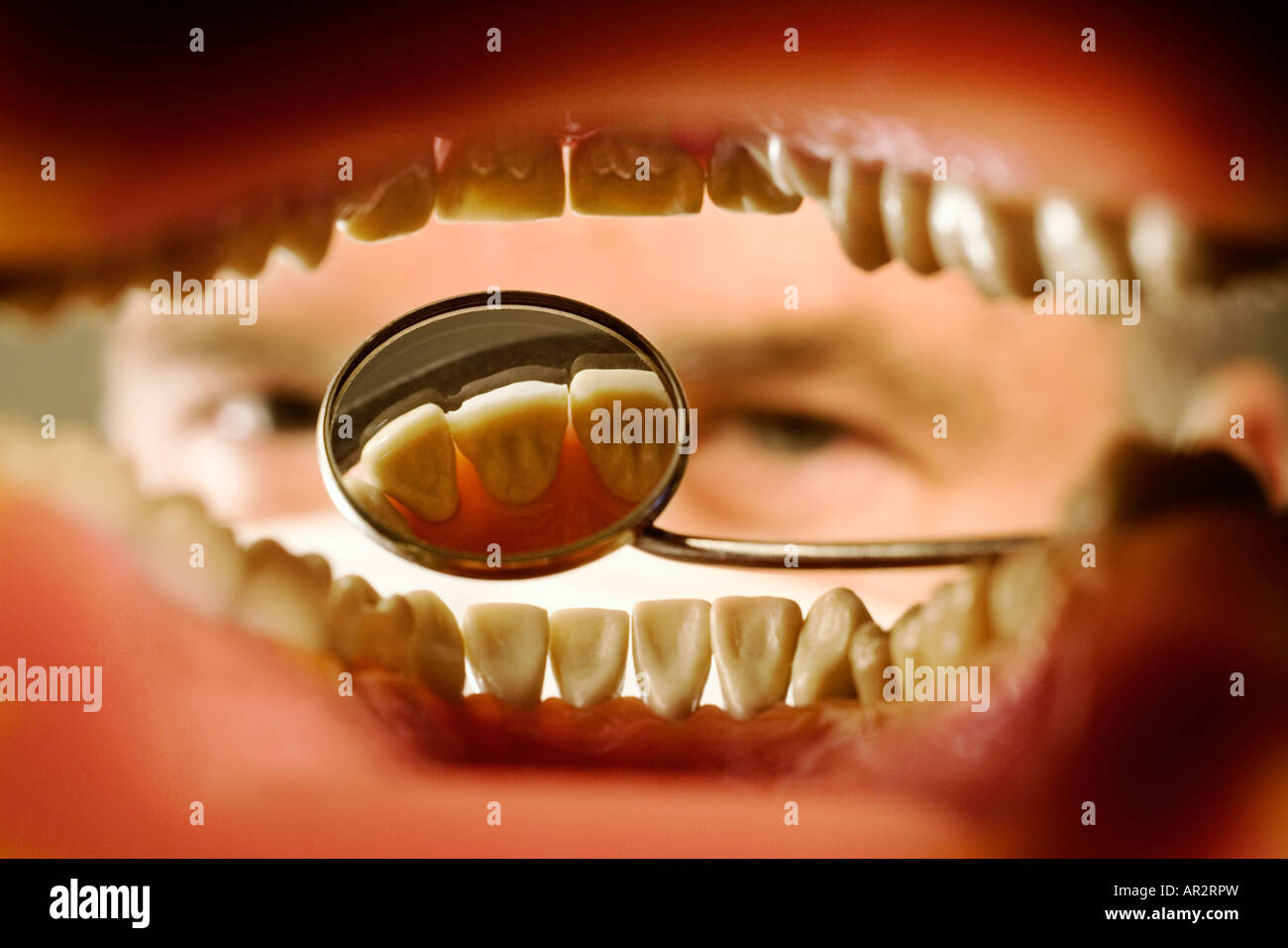 Dentist working on teeth Stock Photo - Alamy