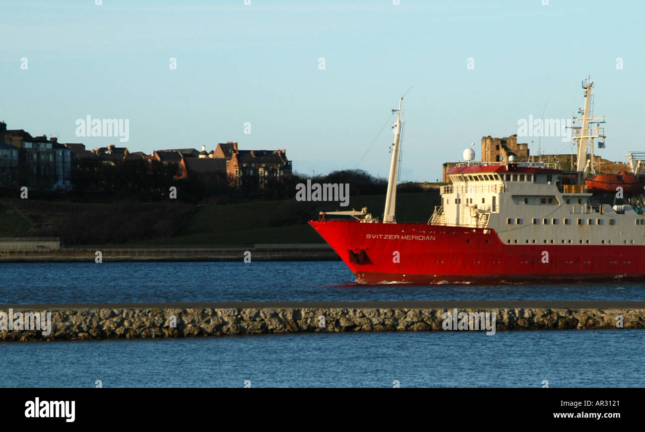 Ship Svitzer Meridian coming into Tyne Estuary South Shields South Tyneside Tyne and Wear UK Stock Photo