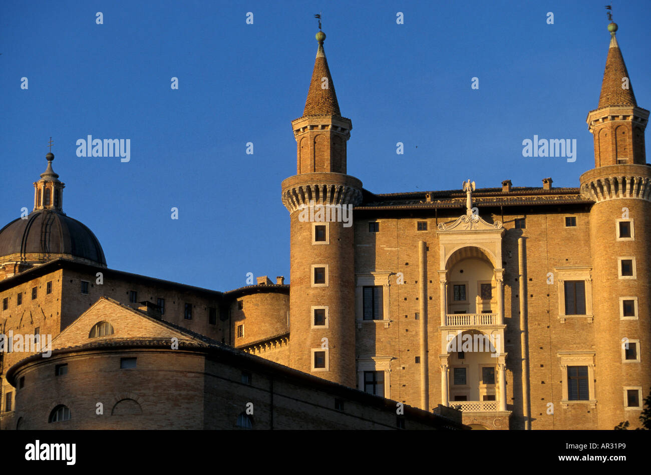Urbino architecture hi-res stock photography and images - Alamy