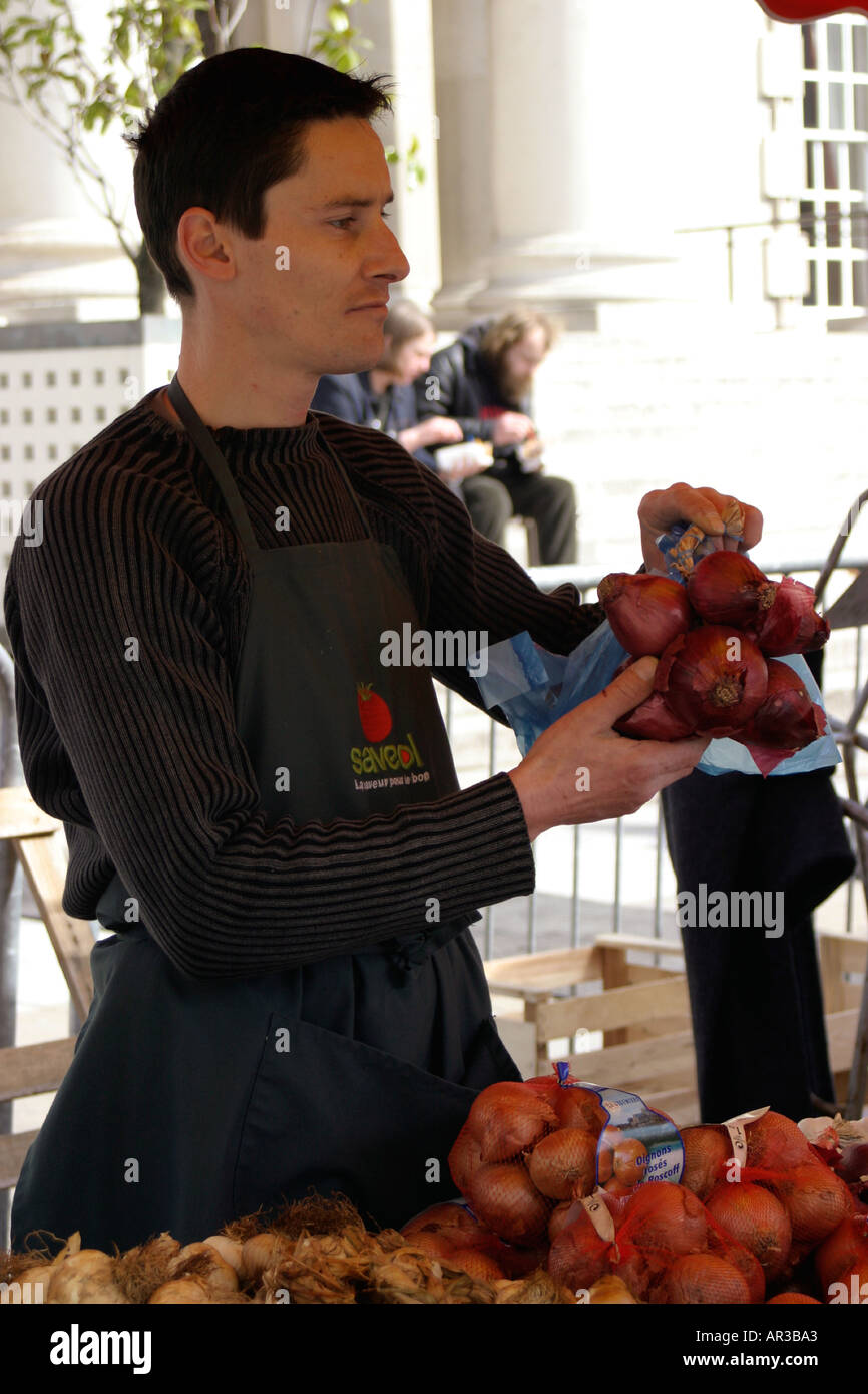 French man onions hires stock photography and images Alamy