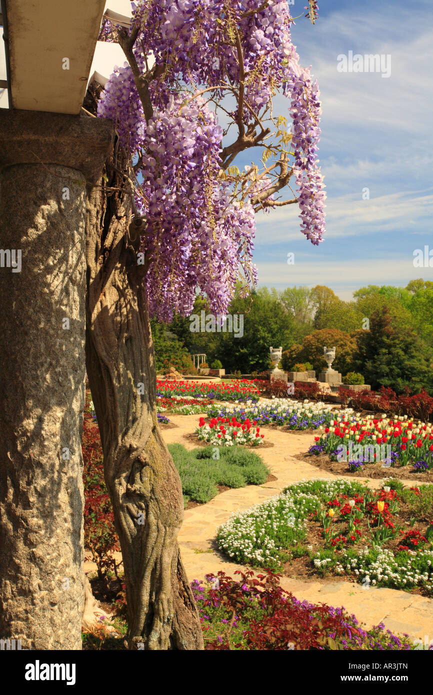 Italian Garden at Maymont Park, Richmond, Virginia, USA Stock Photo Alamy