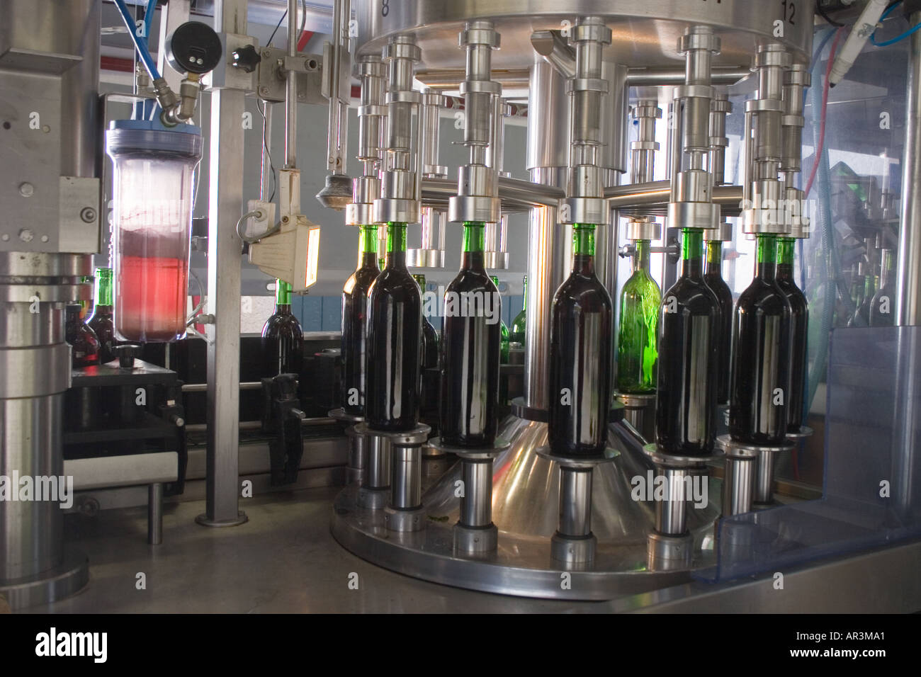 Wine bottling bottle with mobile equipment Stock Photo 5200032 Alamy