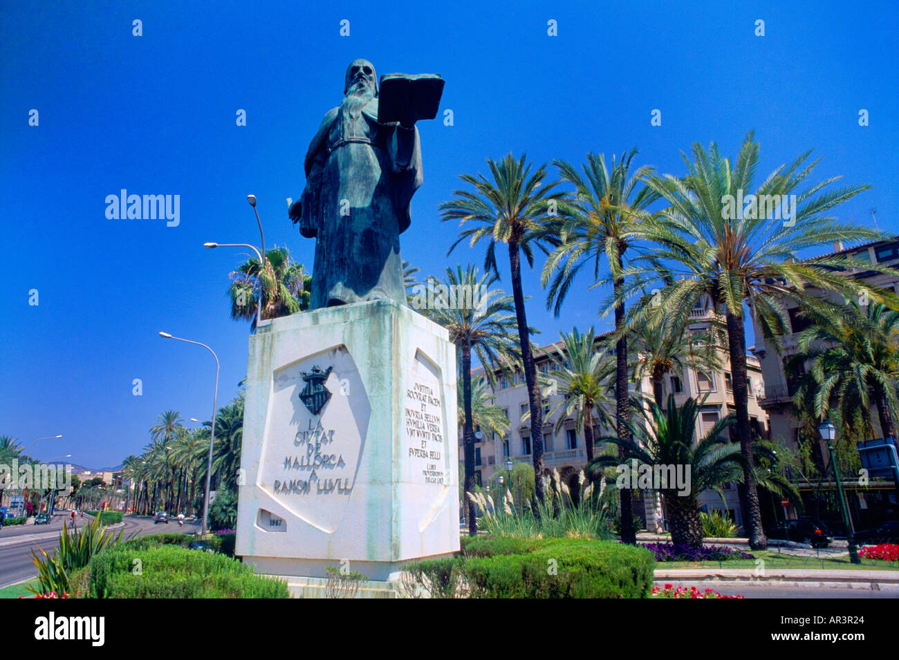 Palma Majorca ( Mallorca ) Balearic Islands Spain Ramon Llull Statue Stock Photo