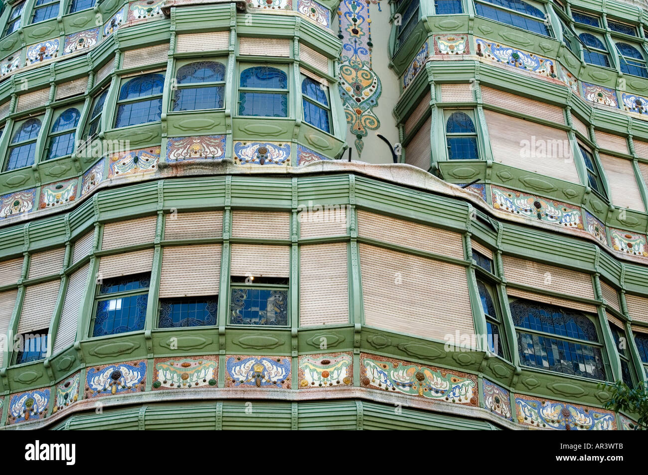 ART NOUVEAU FAÇADE BARCELONA CATALONIA SPAIN Stock Photo - Alamy