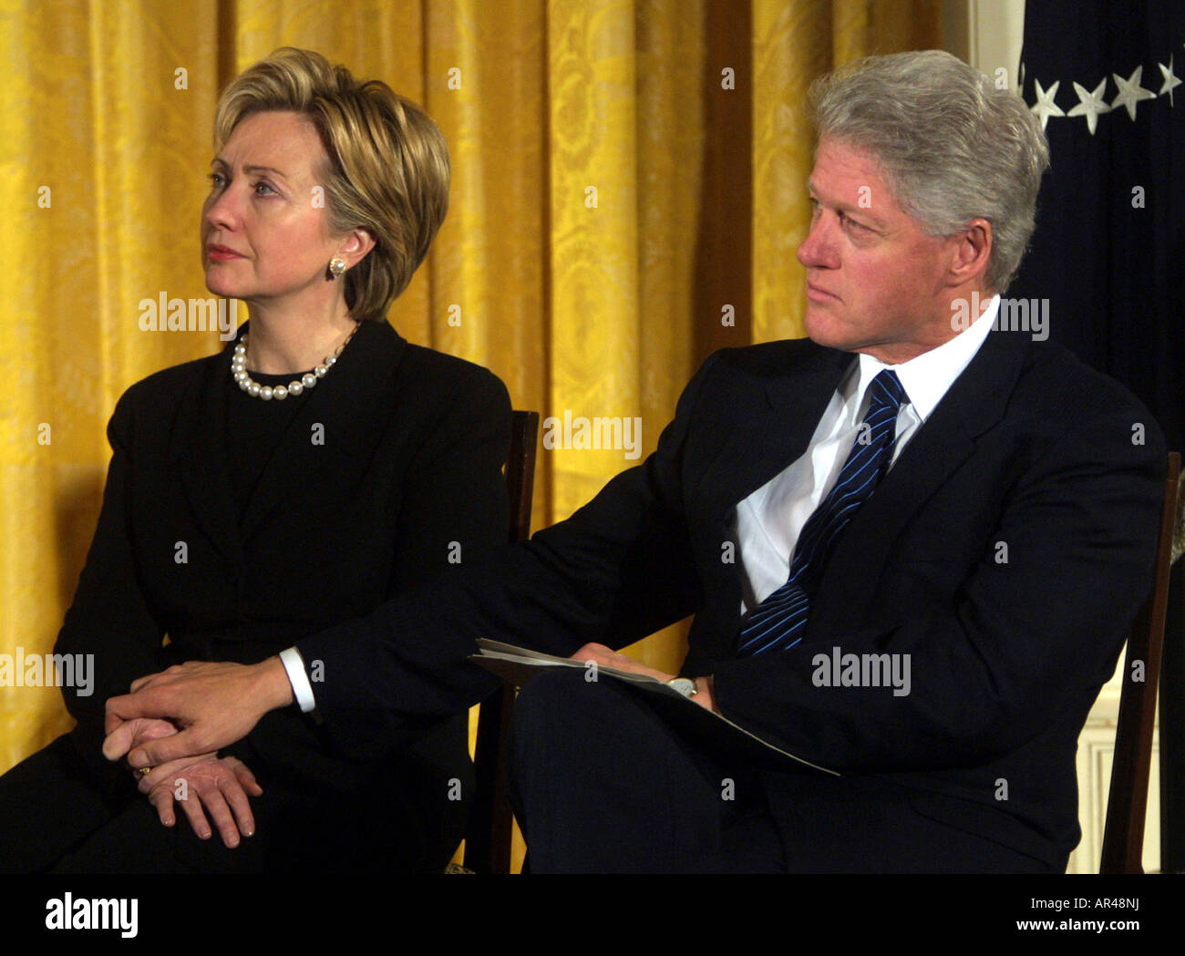 Washington, DC, 1/4/01 President Clinton and Senator Hillary Rodham