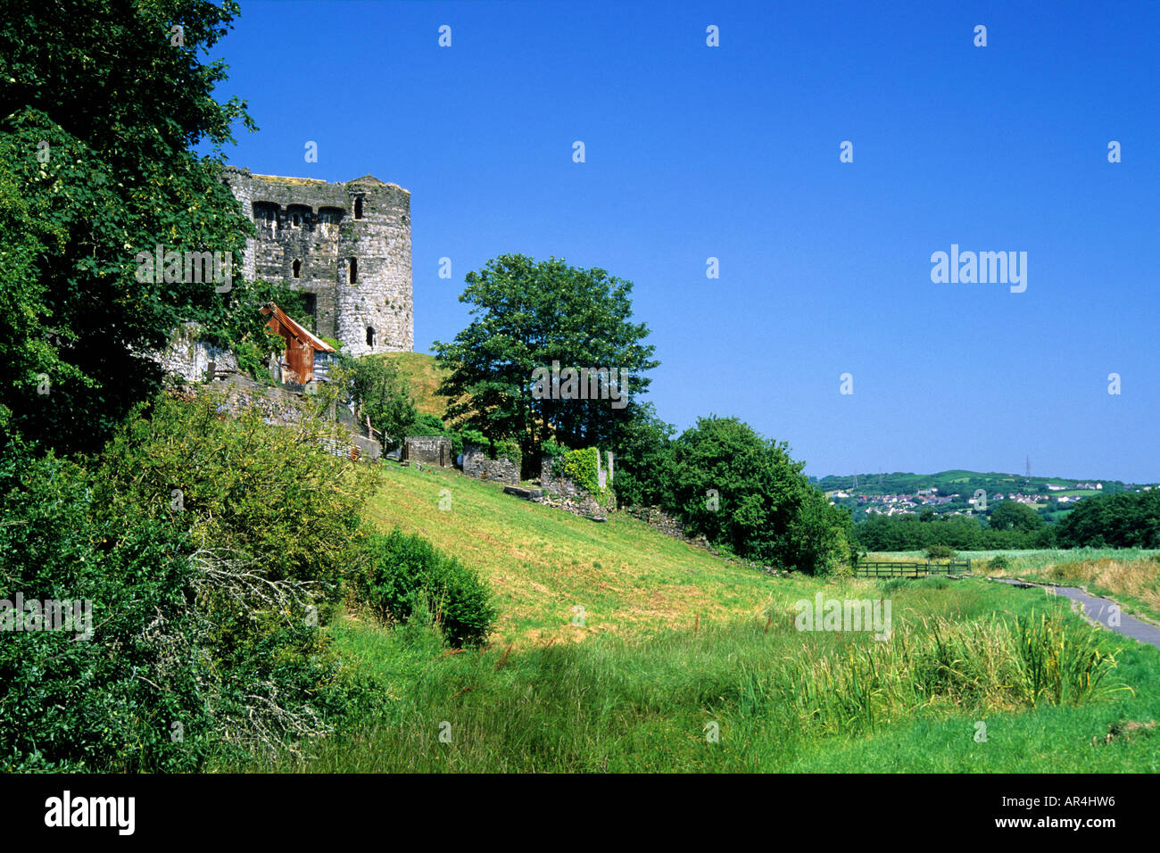 Kidwelly Castle Carmarthenshire West Wales Stock Photo Alamy