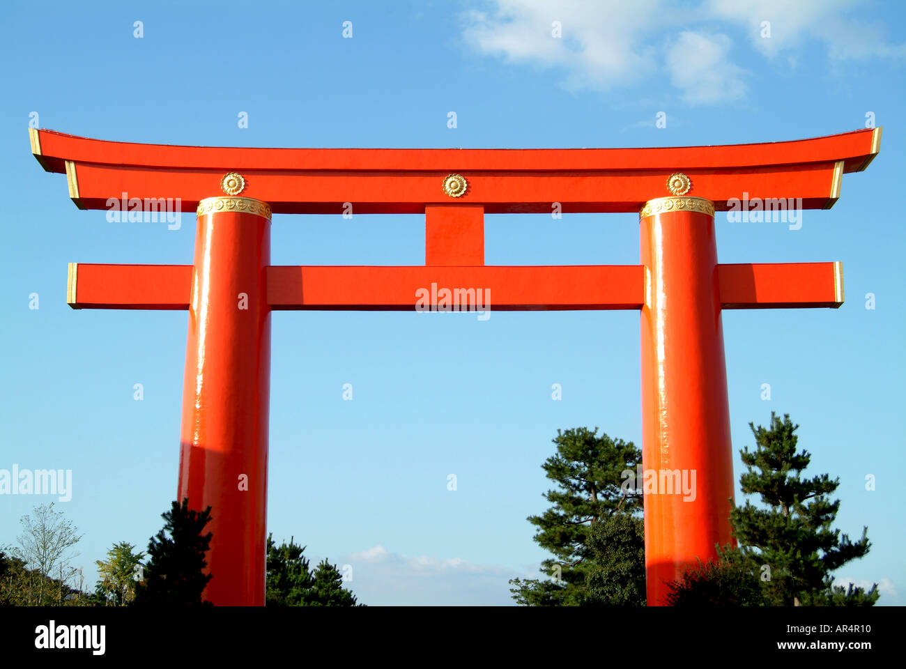 Heian Shrine torii gate Kyoto Japan Stock Photo - Alamy