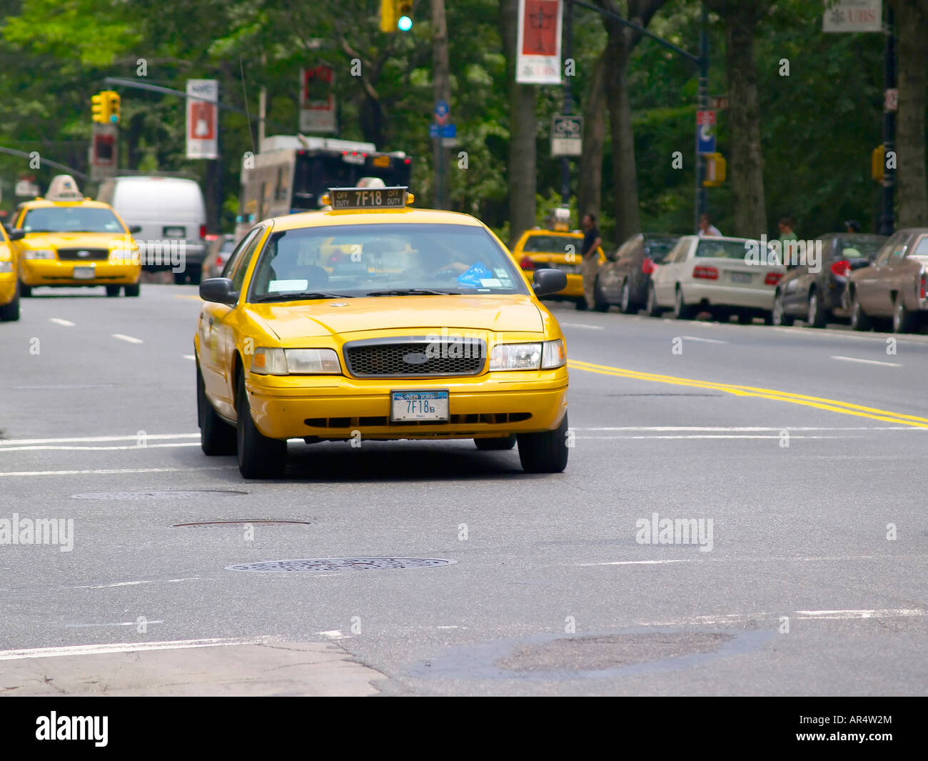 Peugeot 505 SRD Taxi New York 1979 - 1/43 Solido verem Peugeot 505 SRD Taxi New York 1979 - 1/43 Solido verem