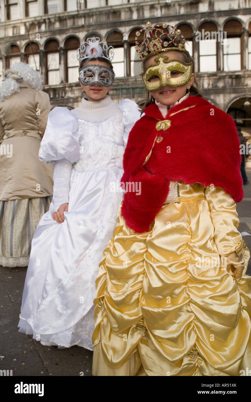 Children venice carnival hi-res stock photography and images - Alamy