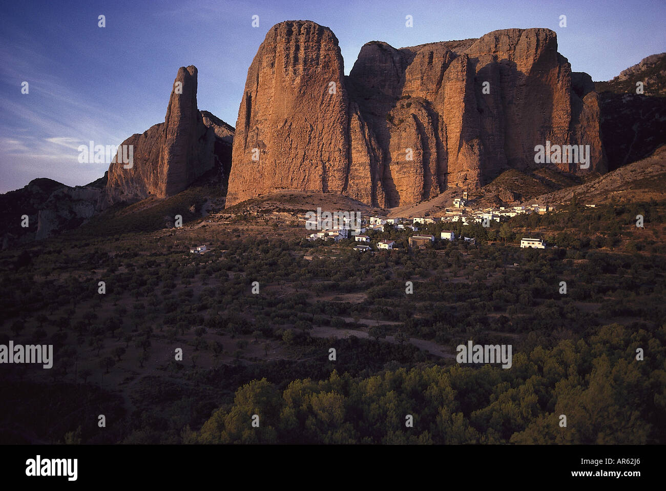 Los Mallos de Riglos, Rock formation, Village of Riglos, Pyrenees, Province of Huesca, Aragon, Spain Stock Photo