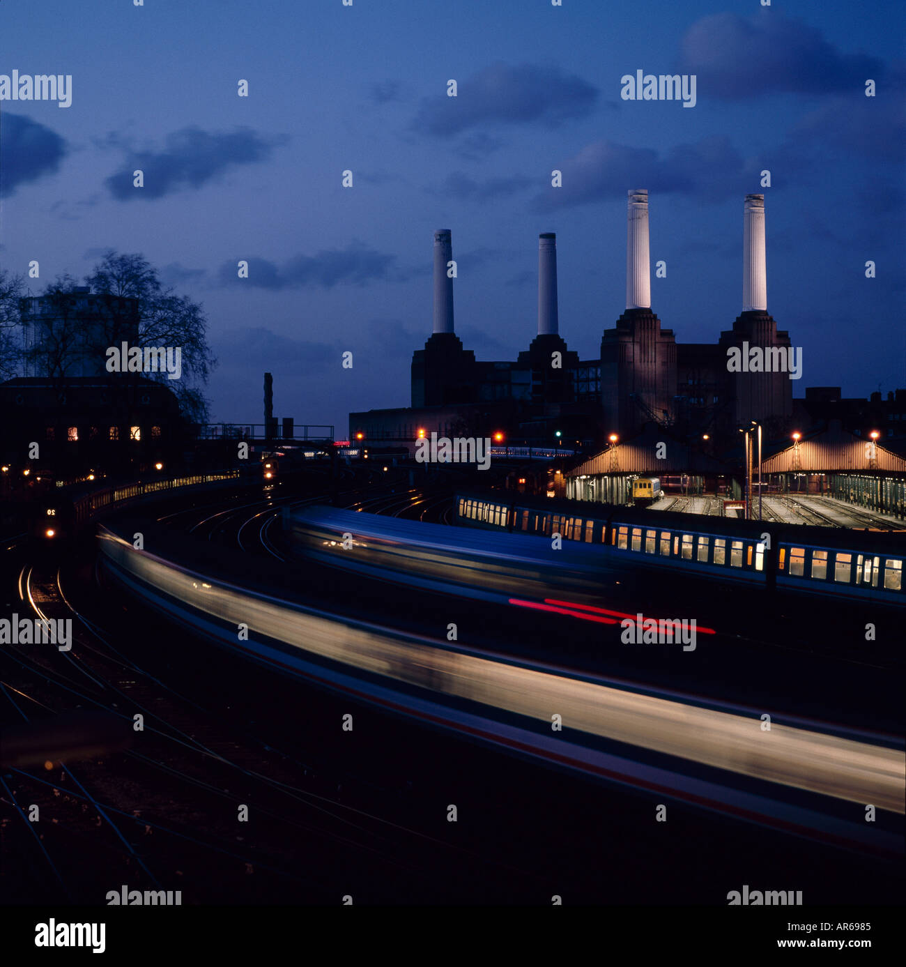 Battersea Power Station, London, 1933-1953. Exterior at night. Architect: Sir Giles Gilbert Scott Stock Photo