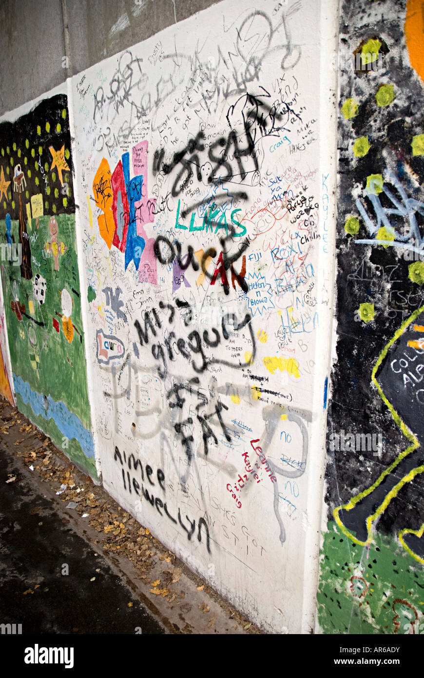 graffiti on the wall in walsall west midlands Stock Photo Alamy