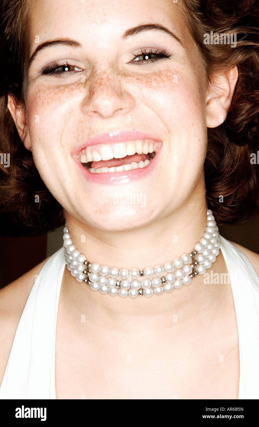 Portrait of a happy young woman Stock Photo - Alamy