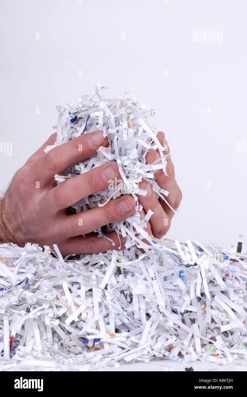 Shred of paper hi-res stock photography and images - Alamy
