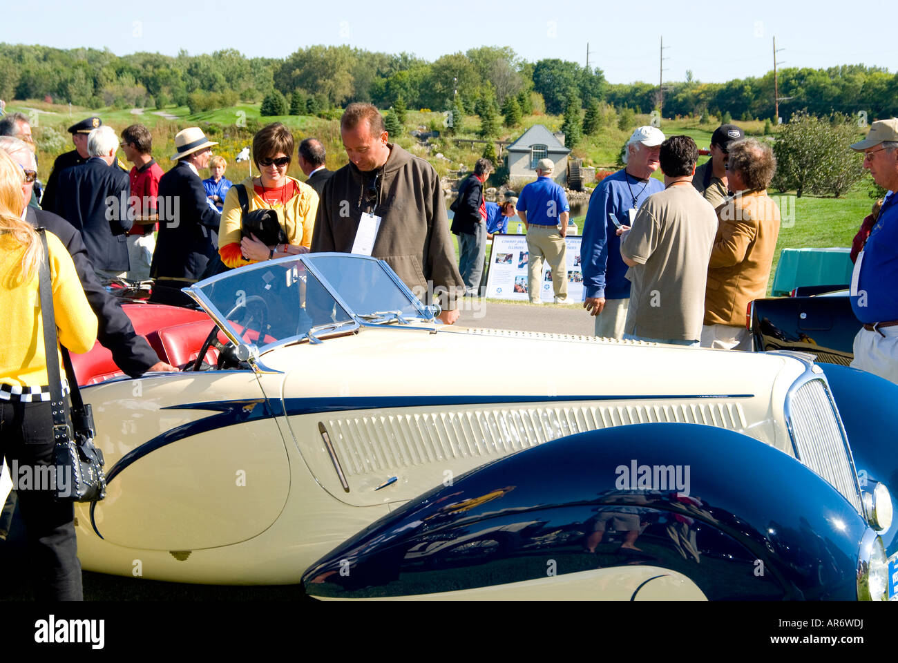 Exhibitors at the 2007 Inaugural Barrington Concours D Elegance with 1937 Delahaye in foreground Stock Photo