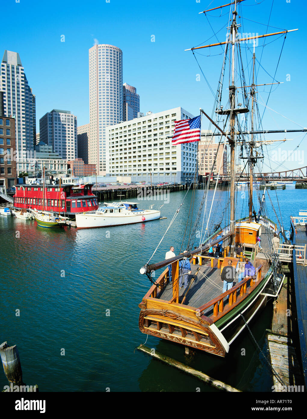 Usa massachusetts tea party ship hires stock photography and images