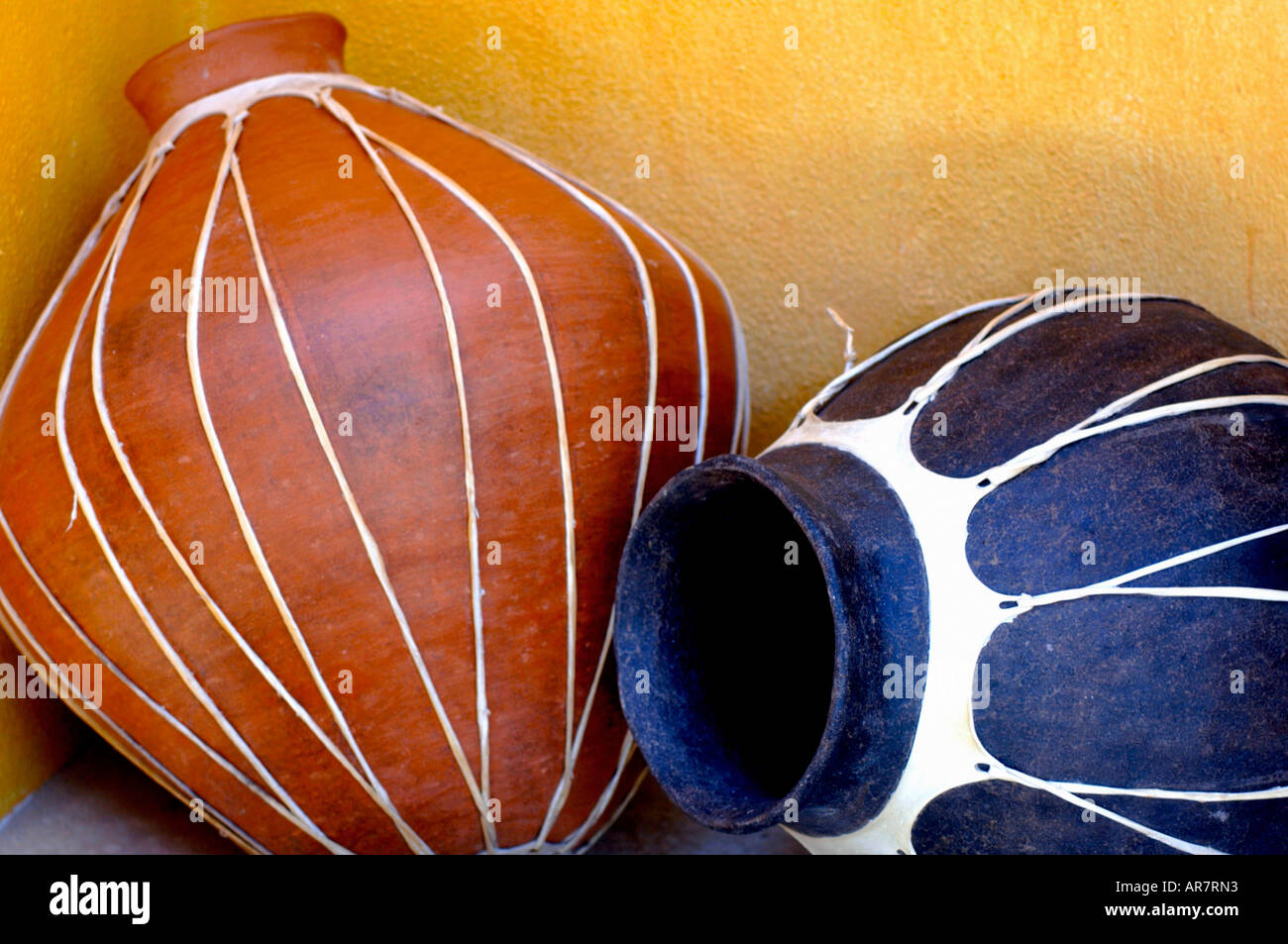 Mexican pottery hires stock photography and images Alamy