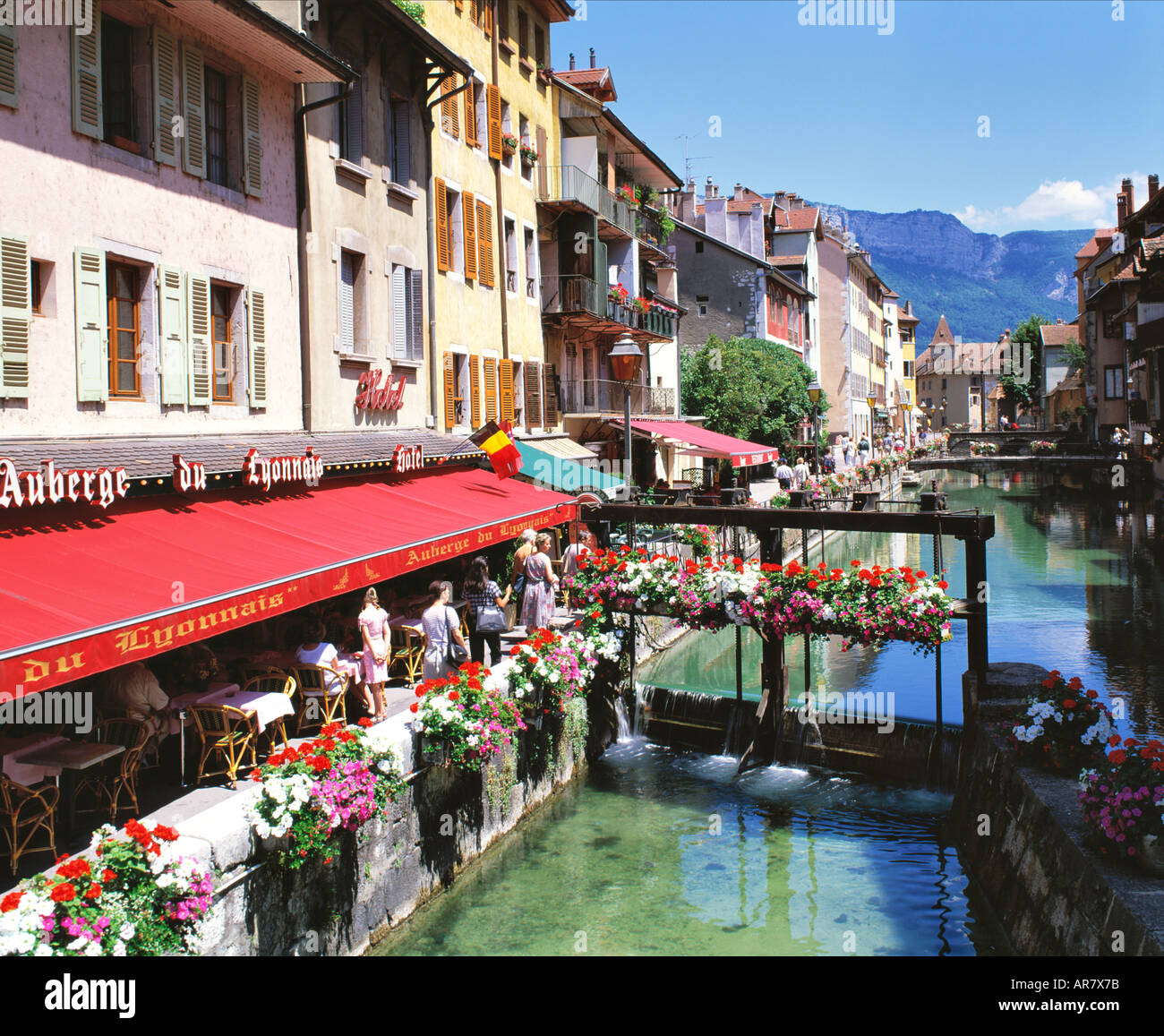 Eveche hi-res stock photography and images - Alamy