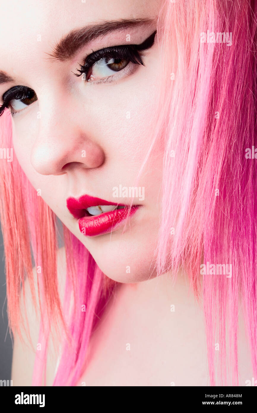 Pink hair goth teen hi-res stock photography and images - Alamy