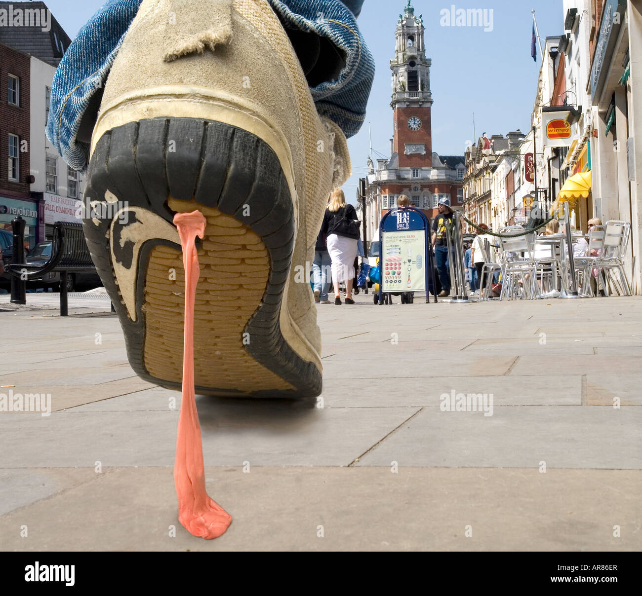 Chewing gum stuck to shoe hires stock photography and images Alamy