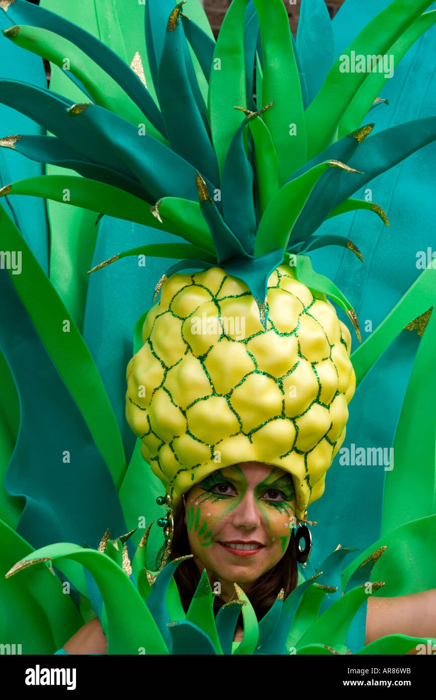 pineapple headpiece