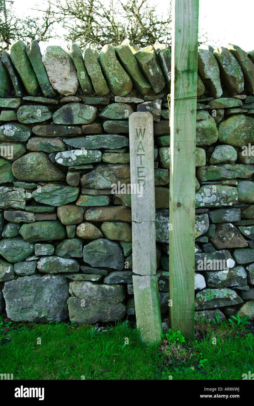 water marker post Stock Photo Alamy