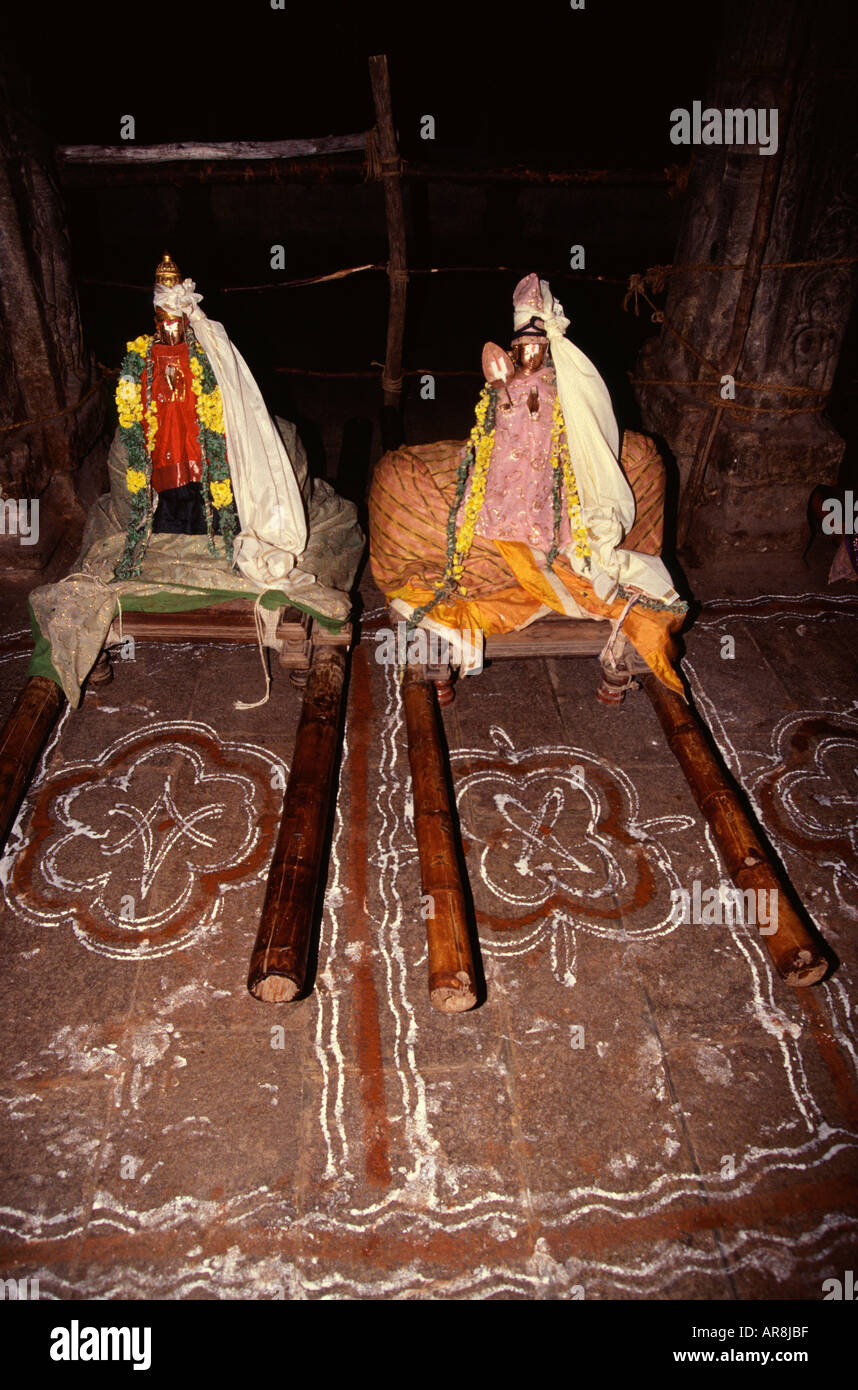 The murti of Nataraja himself, and of Parvati Devi at Thillai Nataraja Hindu Temple dedicated to Lord Shiva in Chidambaram, Tamil Nadu South India Stock Photo