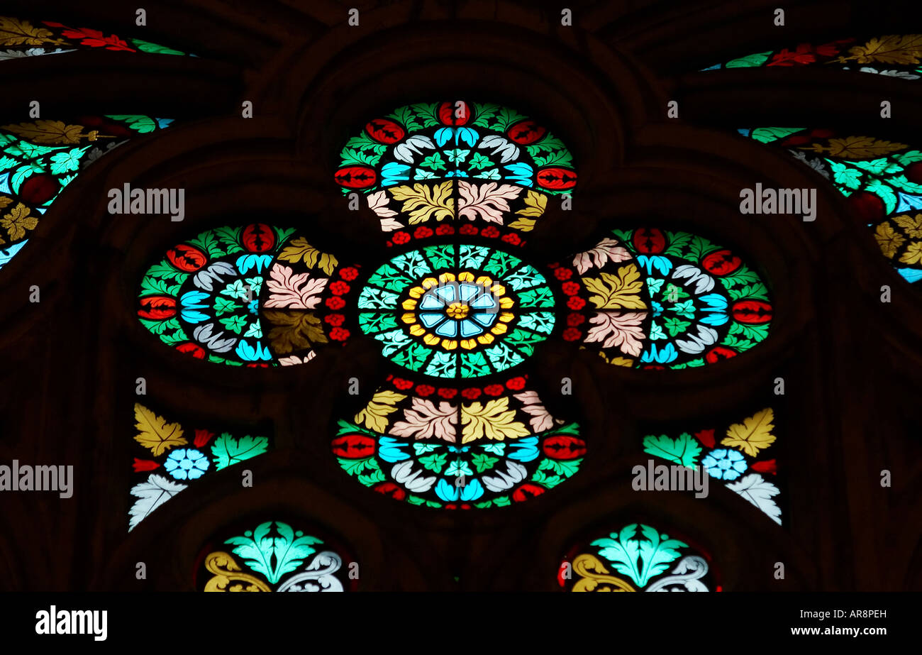 Detail of the Gothic window bullseye pane lattice window. St Vitus cathedral, Prague, Czech republic, Europe. Stock Photo