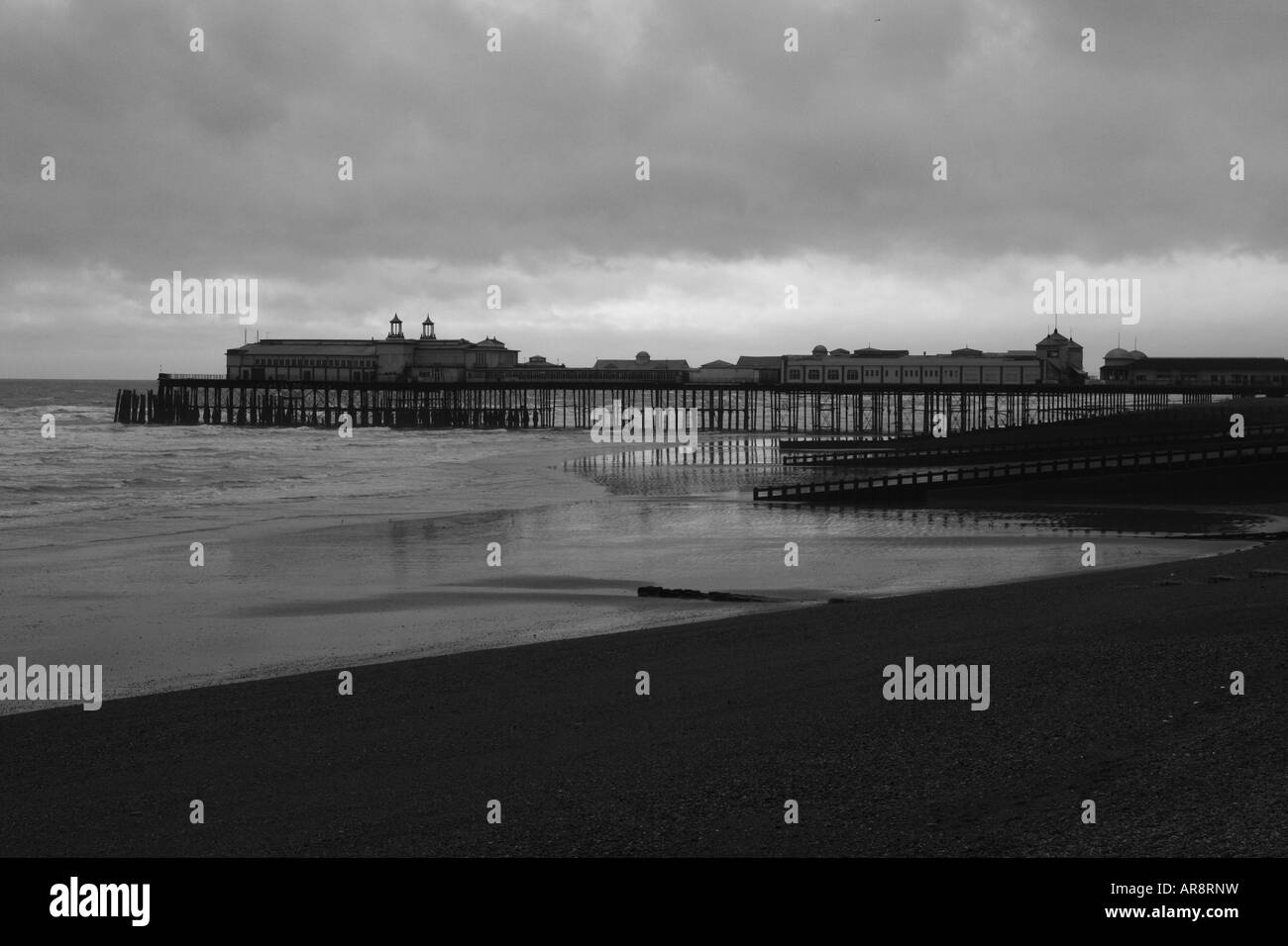 Victorian seaside hastings beach hires stock photography and images