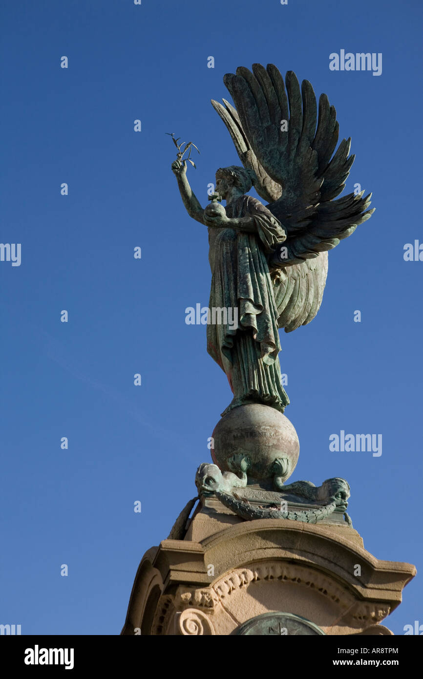 THe peace statue, Brighton, England Stock Photo Alamy