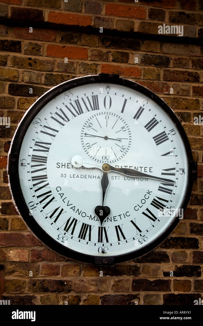 24 hour gate clock at Greenwich Observatory London Stock Photo Alamy